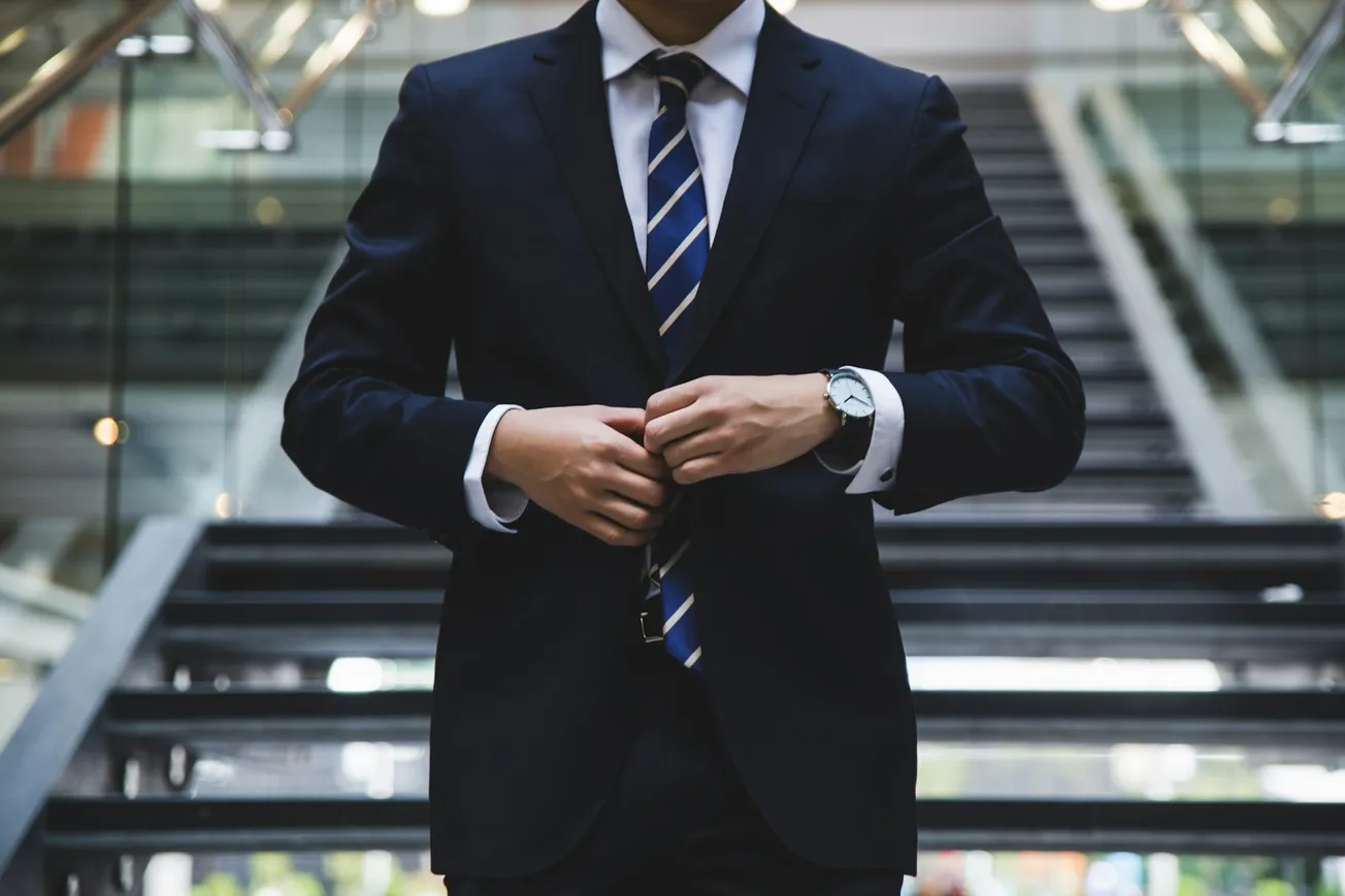3 Tips on Dressing Professionally